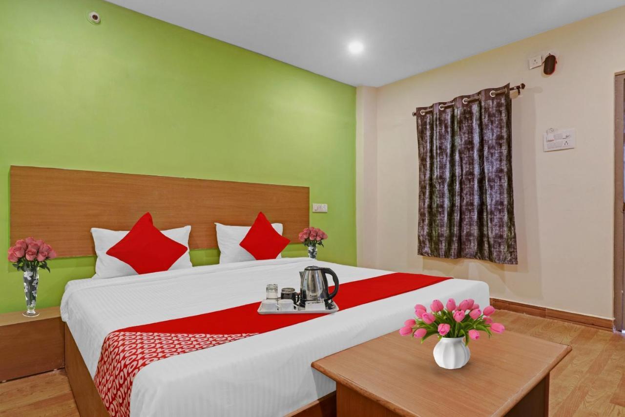 Hotel O Lavish Stay Haydarabad Dış mekan fotoğraf